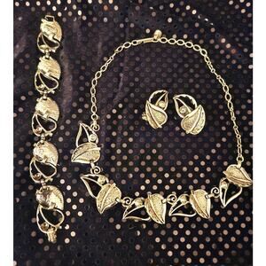 Vintage S.A.C. Silver Tone 1960s Leaf Choker Necklace, Bracelet, Earrings SET!!!